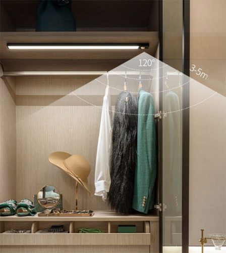 LED szekrény alatti lámpa bútorcsík 1W 4500K 20cm mozgásérzékelővel ezüst