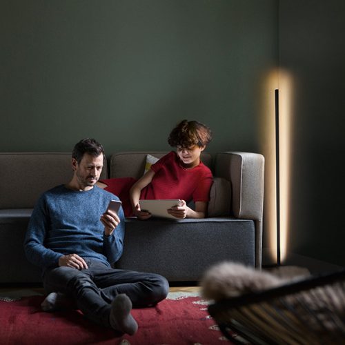 Intelligens RGBW SMART+ WIFI LEDVANCE Floor Corner állólámpa