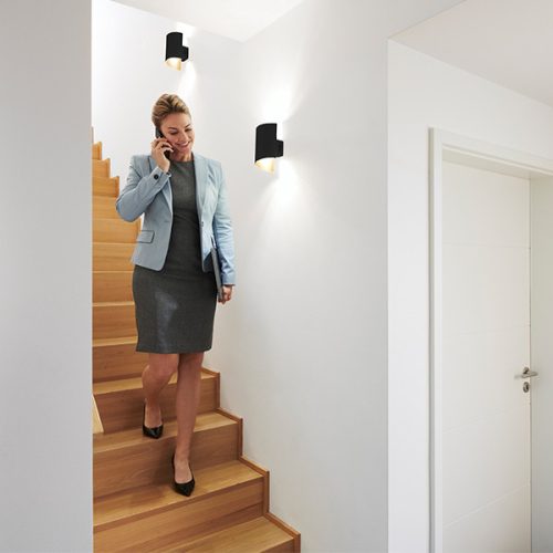 SMART+ WIFI fali lámpa Smart fali lámpa 12W ORBIS TWIST BLACK LEDVANCE