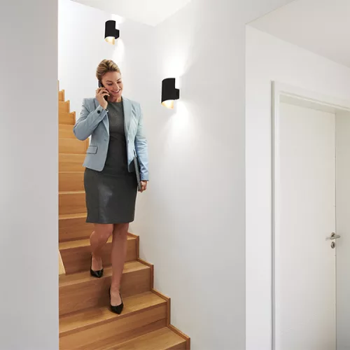 SMART+ WIFI fali lámpa Smart fali lámpa 12W ORBIS TWIST BLACK LEDVANCE
