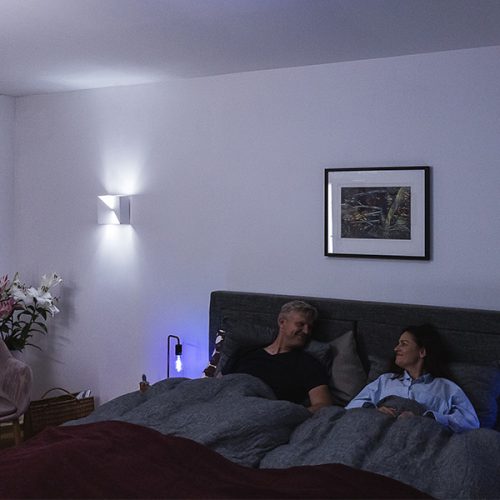 SMART+ WIFI fali lámpa Smart fali lámpa 23W ORBIS SWAN 30 cmx15 cm WHITE LEDVANCE