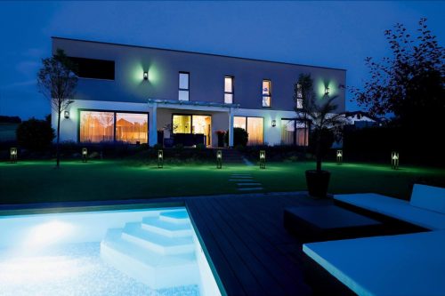 Smart Solar kerti fali lámpa 6W 400lm RGB+W SMART+ BLUETOOTH LEDVANCE