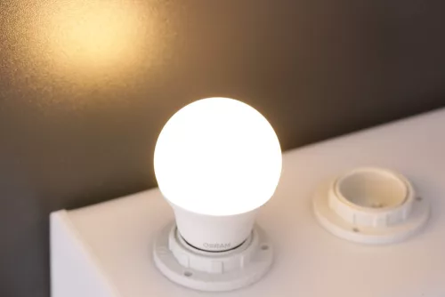 E14 P40 LED izzó 5W = 40W 470lm 2700K 200° OSRAM