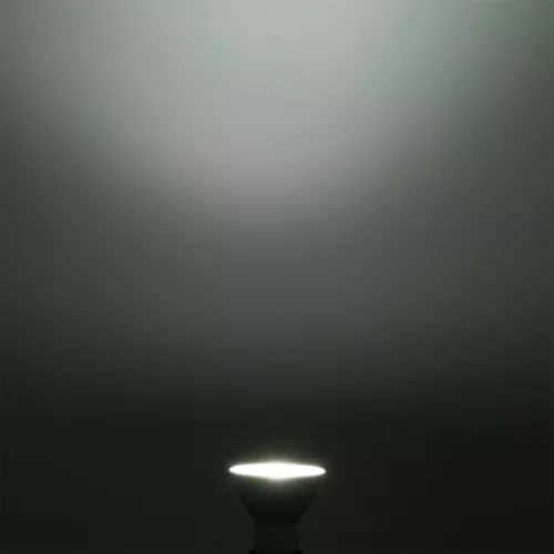 GU10 LED izzó 6.5W = 80W 575lm 6500K hideg 36° OSRAM érték