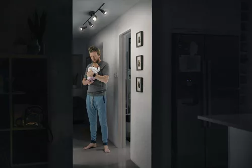 Mennyezeti lámpa spotlámpa GU10 13.6W 920lm 2700K Meleg 36° Fekete Szabályozható Spotlámpa Osram