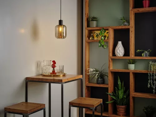 Dekoratív függő mennyezeti lámpa E27 fekete dekorációval, szentjánosbogár, Osram