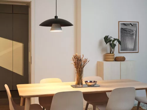 Dekoratív E27 fekete-fehér dekor repülő gomba alakú mennyezeti lámpa Osram