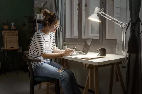 Iskolai asztali rajzlámpa LED lámpatest, dimmelhető, 9W 3000K 617lm, fehér Office Line Osram