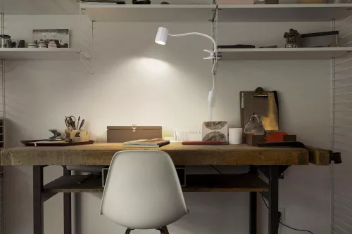 Iskolai asztali rajzlámpa csíptetős, állítható GU10 lámpatest, fehér Office Line Osram