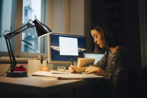 Iskolai asztali rajzlámpa E27 lámpatest, fekete Office Osram