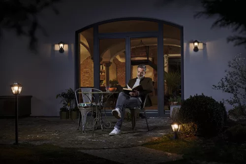 Endura Osram kültéri oszlop alakú kerti lámpa E27 fekete arany IP44