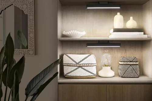 Szekrény alatti bútor LED lámpa, akkumulátoros, 4.2W 3000-6500K CCT 200lm, fekete Linear Osram