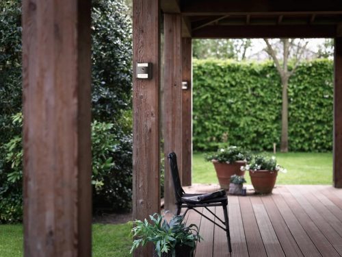 Kerti LED lámpa homlokzati fali lámpa GRASS IR myGarden 4,5W 2700K IP44 fel-le mozgásérzékelővel, antracit PHILIPS