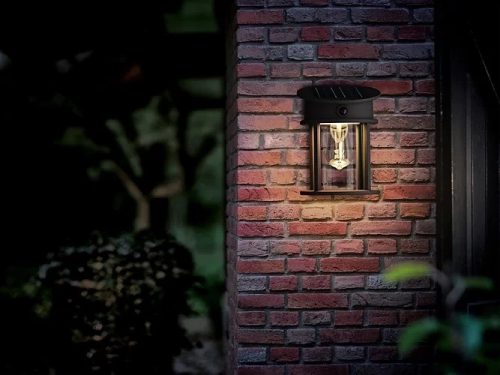 Kerti fali lámpa, napelemes homlokzati kültéri LED, 3,2 W, 470 lm, 4000 K, IP44, mozgás- és alkonyérzékelővel, fekete, Geri, ultrahatékony, Philips