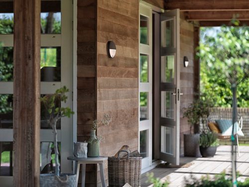 LED kerti lámpa homlokzati fali lámpa CAPRICORN IR 6W 2700K IP44 kerek mozgásérzékelővel antracit PHILIPS