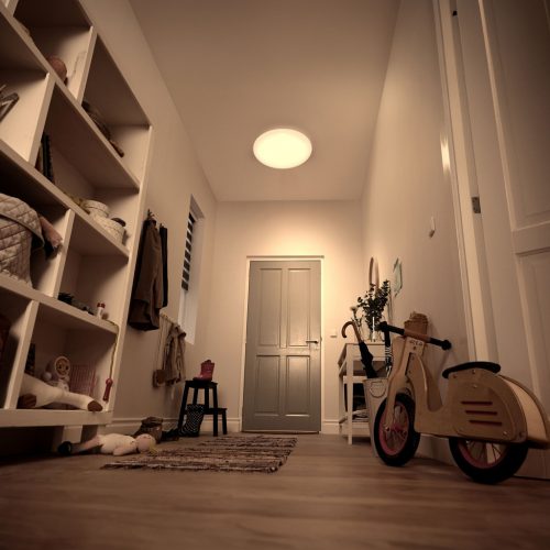 Mennyezeti lámpa LED mennyezeti lámpa 21W 2500lm 2700K Alkonyat érzékelővel Fehér Acuna Philips