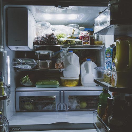 LED izzó E14 Sphere 1,7W = 15W 150lm WARM 2700K 240° - hűtőszekrény, fagyasztó