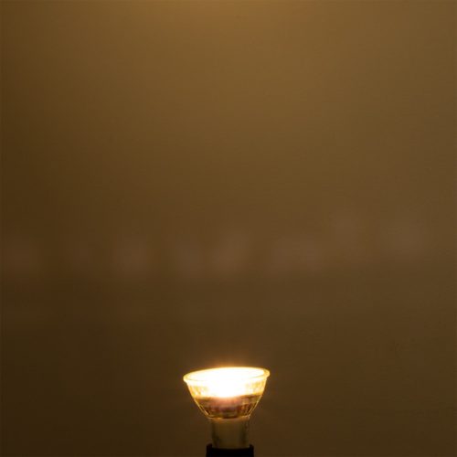 LED izzó GU10 2.7W = 25W 215lm 2700K Meleg 36° PHILIPS