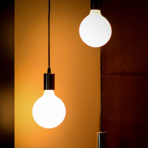 LED izzó G93 E27 7W = 60W 806lm 2700K meleg PHILIPS