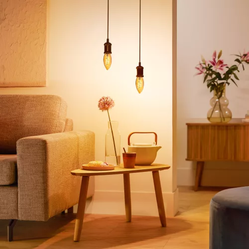 LED izzó E14 gyertya B35 2.7W = 15W 180lm 1800K Meleg CRI90 300° IZZÓFŰSZERES Vintage borostyánszínű, szabályozható dekoratív Philips