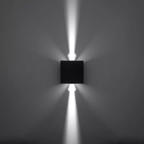 Felületre szerelhető kültéri lámpatest LUCA LED 6W 3000K IP54 felső fali lámpa kocka fekete SOLLUX