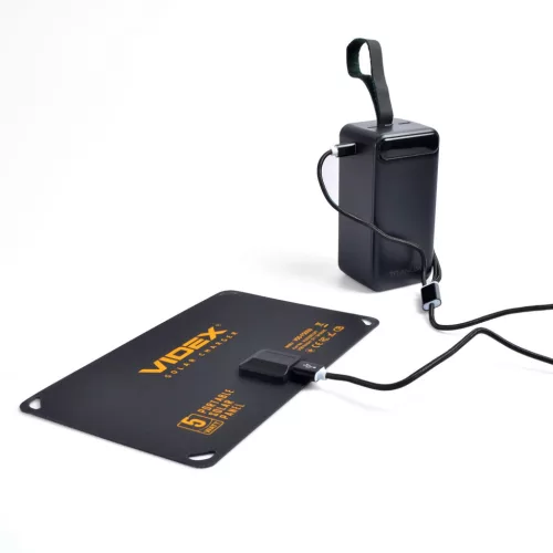 Hordozható napelemes töltő 3 az 1-ben USB kábel 100 cm 5W IP68 VIDEX