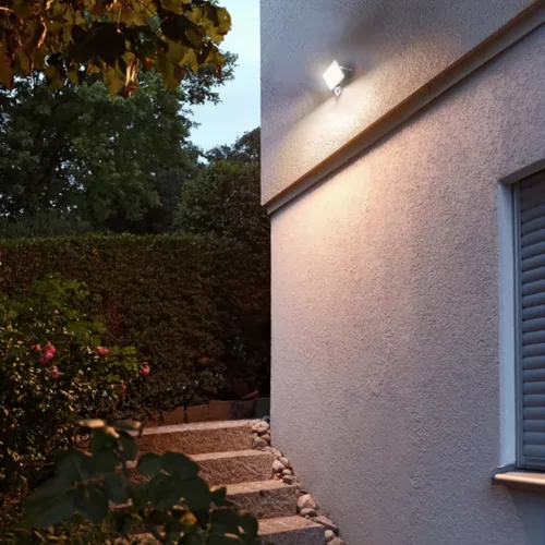 LED reflektor 50W 4500lm 5000K IP65 fehér mozgás- és alkonyérzékelővel VIDEX LUCA