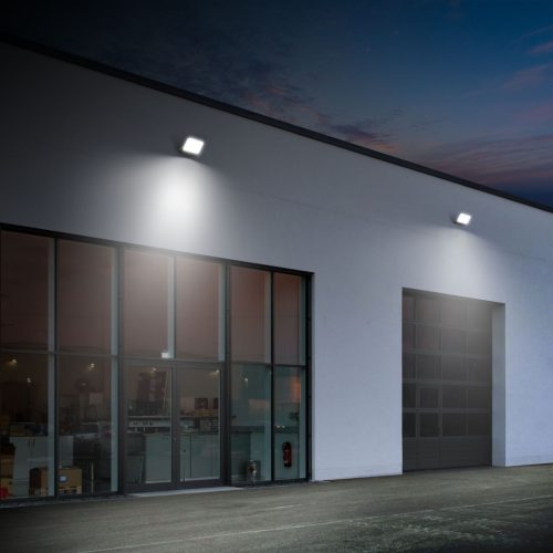 LED reflektor 100W 9500lm 5000K Hidegfekete Tejes Videx burával