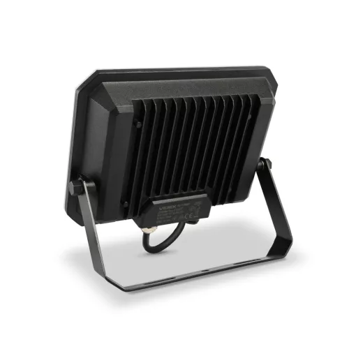 LED reflektor 50W 4750lm 5000K Hidegfekete Tejes Videx burával