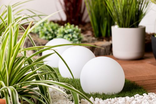 LED napelemes kerti lámpa szegecses RGB gömb a kertbe GROUND 17cm + távirányító