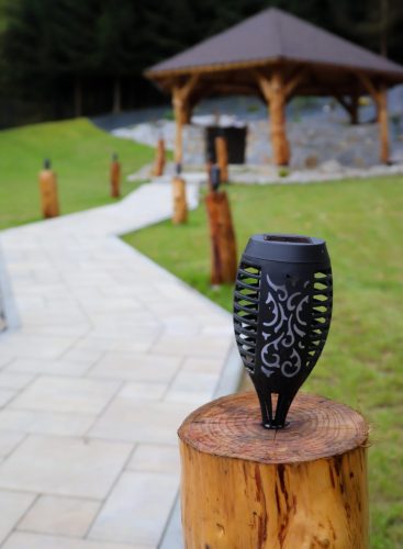 Napelemes kerti lámpa LARGE TORCH LED lánghatás 1700K