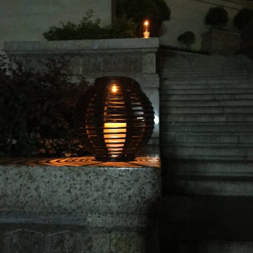 LED-es napelemes kerti lámpa, függő LÁMPA, fekete, ovális, lánghatású