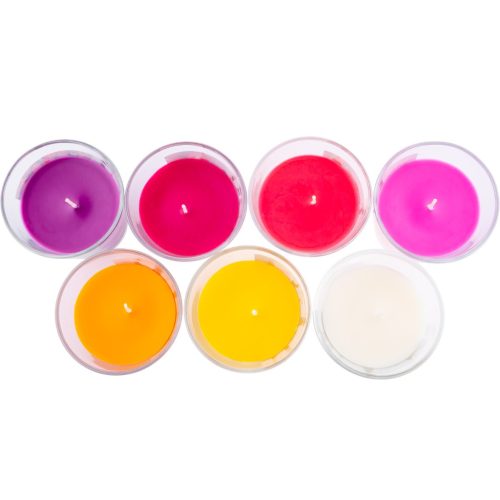 Dekoratív illatos gyertya eper üvegben