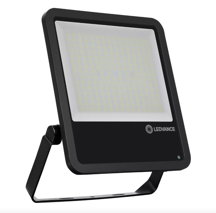 Minden, amit az ipari LED reflektorokról tudni kell – gyakori kérdések + szakmai tippek